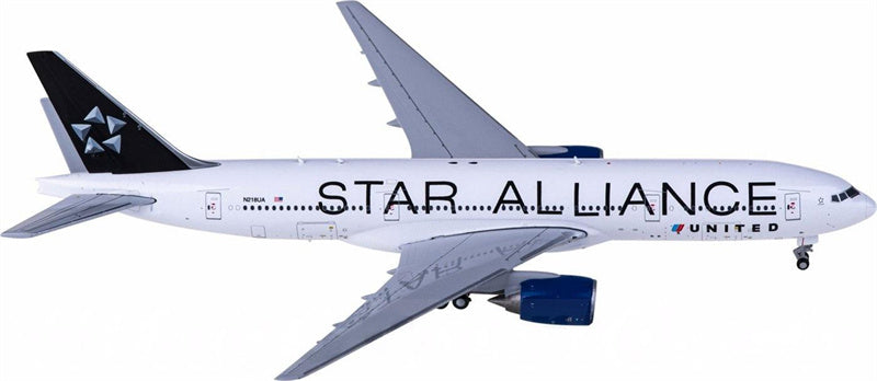 JC Wings United Airlines Boeing 777-200ER N218UA Star Alliance 1:400 Diecast Model view 2