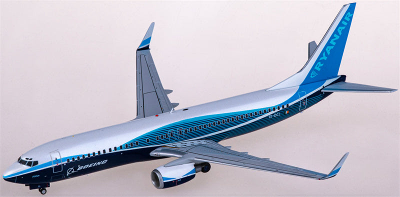 JC Wings Ryanair Boeing 737-800 EI-DCL 1:200 Diecast Model view 2