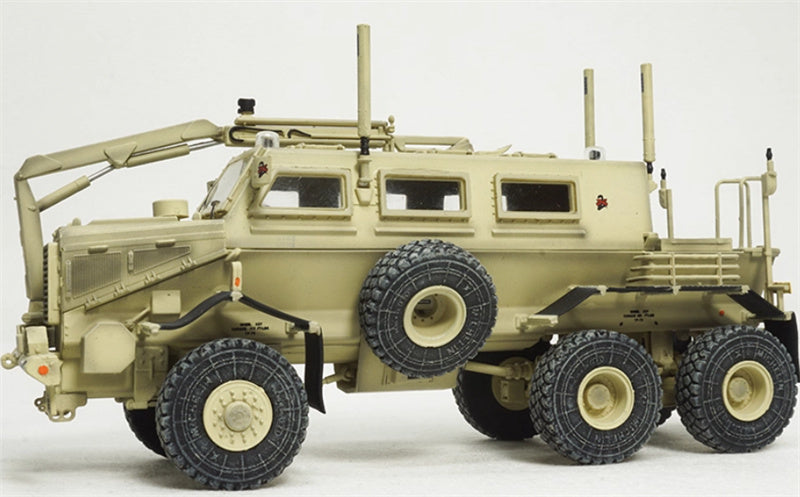 T-MODEL Buffalo Lightning Protection Vehicle US 101st Airborne Division Iraq 2006 desert color 1:72 Tank Pre-built Model