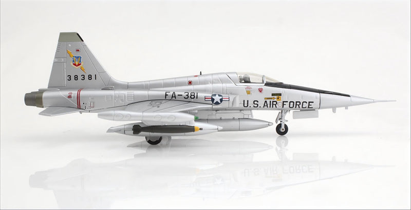 HOBBY MASTER USAF F-5A 1:72 Model 1960s Freedom Fighter 38381