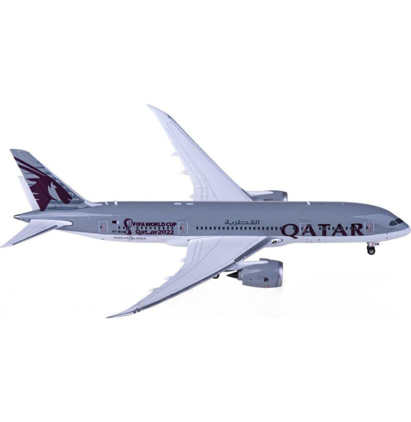 Phoenix Qatar Boeing 787-8 A7-BCM 1:400 Aircraft Pre-built  Airliner Model Display