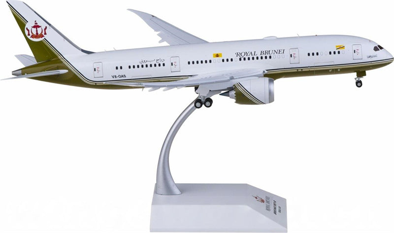 JC Wings Brunei Government Boeing 787-8 BBJ V8-OAS Flaps Down 1:200 Diecast Model view 2