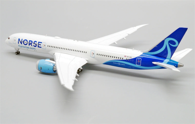 JC Wings Norse Atlantic Airways Boeing 787-9 Dreamliner LN-LNO Flaps Down 1:400 Diecast Model view 4