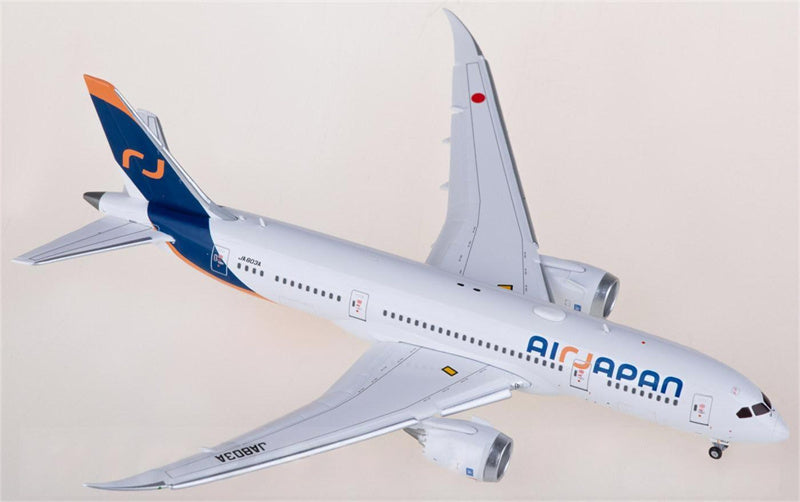 JC Wings Air Japan Boeing 787-8 Dreamliner JA803A Flaps Down 1:400 Diecast Model view 3