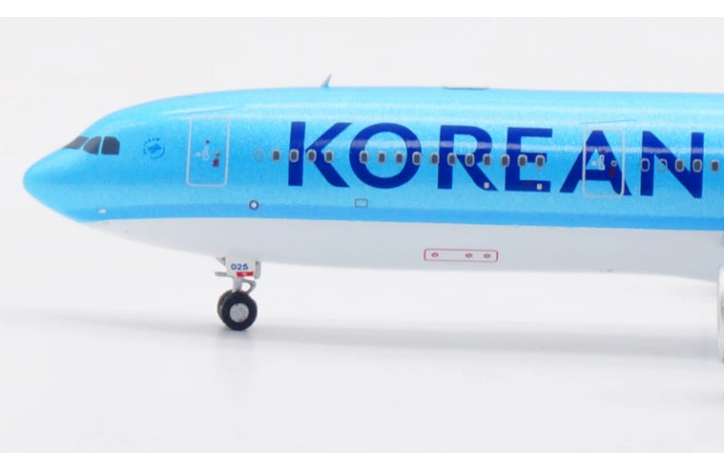 Aviation 1:400 Korean Air A330-300 HL8025  DIECAST Model