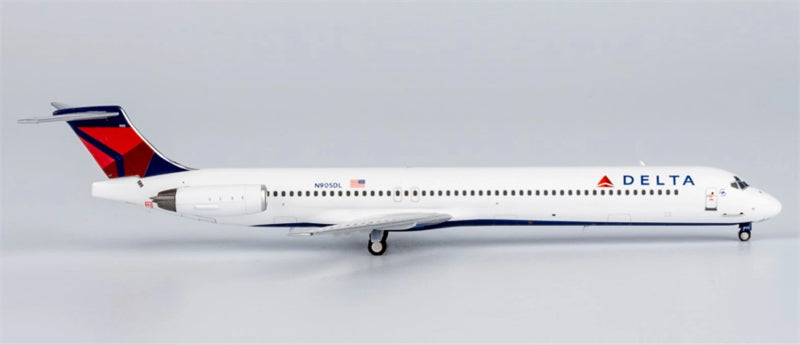 NG Models 1:400 Delta Air Lines Douglas MD-88  N905DL  DIECAST Model