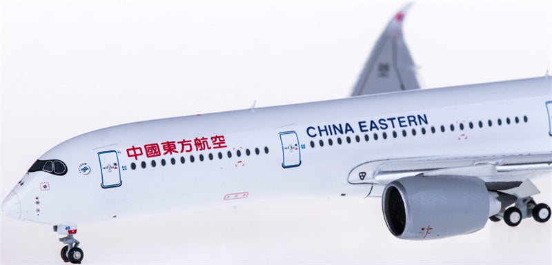 JC Wings China Eastern Airbus A350-900XWB B-304D Flaps Down 1:400 Diecast Model view 4