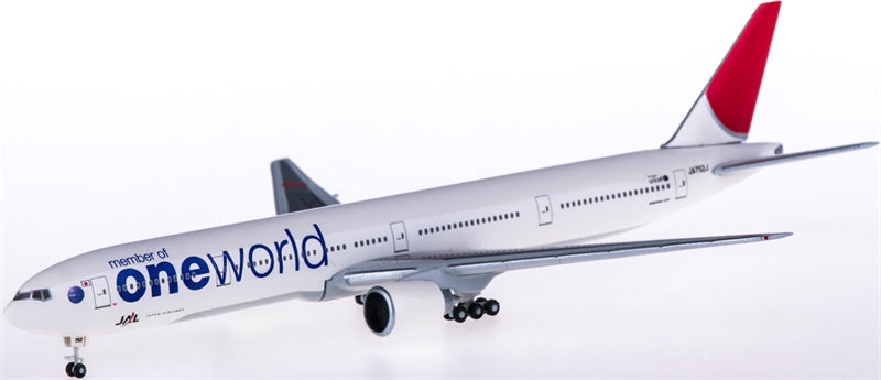 Hogan Japan Airlines Boeing 777-300 JA752J member of one world 1:500 Diecast Model view 1