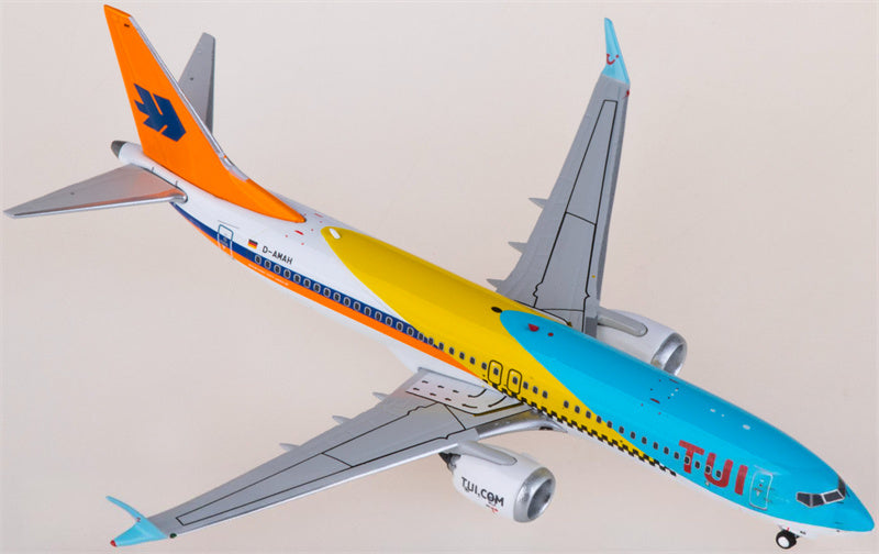 Phoenix TUI Airways Boeing 737 MAX 8 D-AMAH 1:400 Diecast Model view 3
