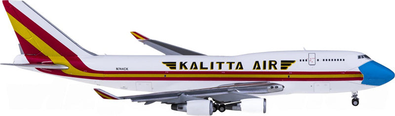 Geminijets Kalitta Air Boeing 747-400 N744CK 1:400 Diecast Model view 1