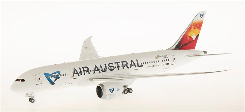 JC Wings Air Austral Boeing 787-8 F-OLRB 1:200 Diecast Model view 4