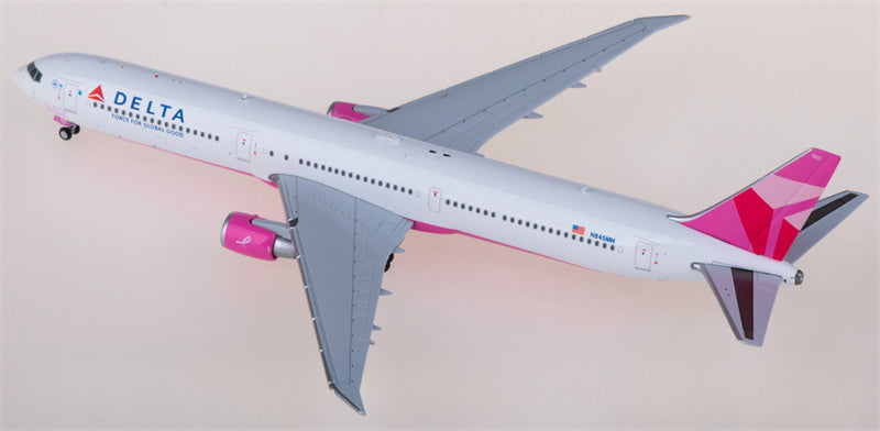 Geminijets Delta Air Lines Boeing 767-400ER N845MH 1:400 Diecast Model view 1