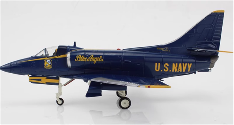 HOBBY MASTER A-4F US Navy 1979 season (with No.1 to No.6 airplanes decal) 1/72 Aircraft Pre-built Model