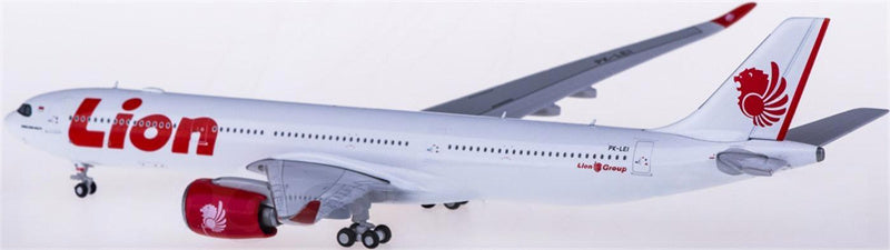 JC Wings Lion Air Airbus A330-900neo PK-LEI 1:400 Diecast Model view 4