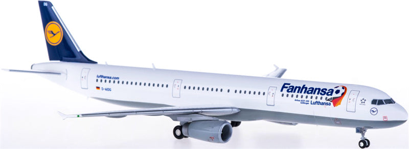 Herpa Lufthansa Airbus A321 D-AIDG Fanhansa 1:200 ABS Model view 4