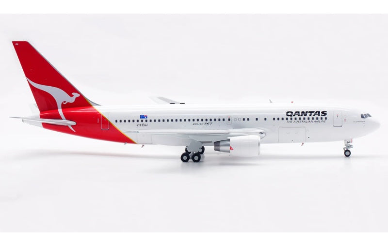Inflight 1:200 Qantas B767-200 VH-EAJ  DIECAST Model