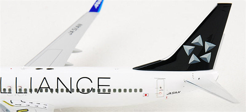 Hogan ANA Boeing 737-800 JA51AN Star Alliance 1:200 ABS Model view 4
