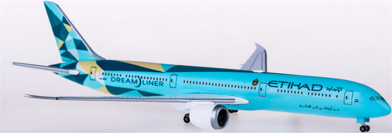 Herpa Etihad Airways Boeing 787-10 Dreamliner A6-BMH 1:500 Diecast Model view 3