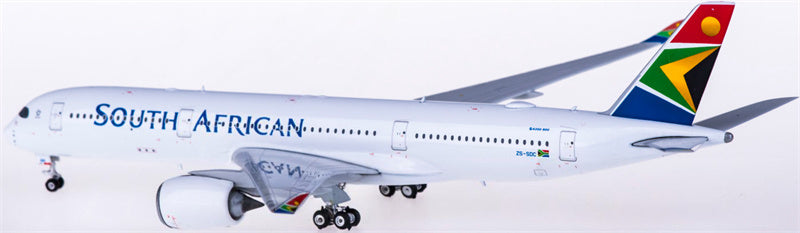 Phoenix South African Airways Airbus A350-900 ZS-SDC 1:400 Diecast Model view 3