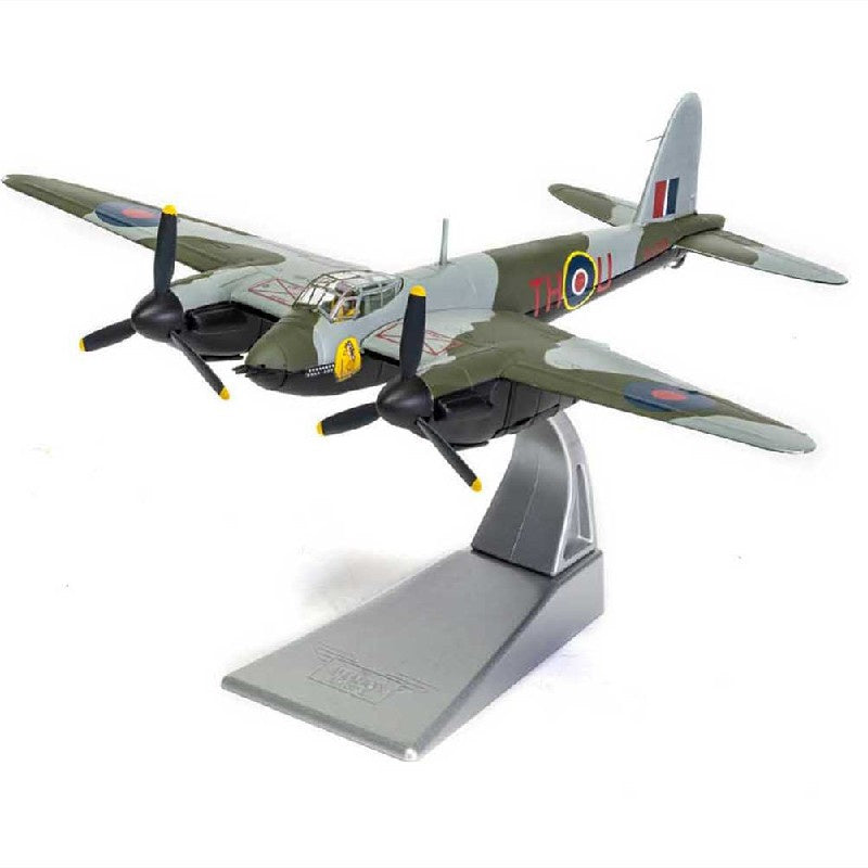 CORGI de Havilland Mosquito FB.Mk VI RCAF No.418 Sqn, HJ719 Moonbeam McSwine, James Forrest 'Lou' Lima, England, Januar 1944 Limited Edition 1/72 Aircraft Pre-built Model