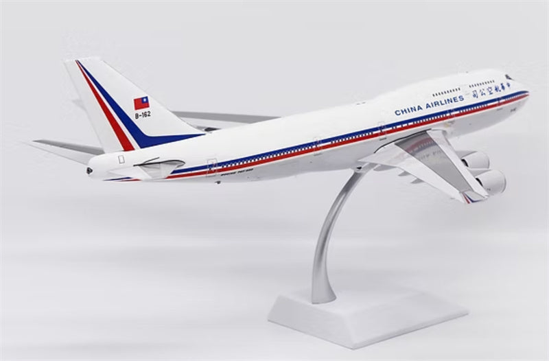 JC Wings China Airlines Boeing 747-400 B-162 1:200 Aircraft Model