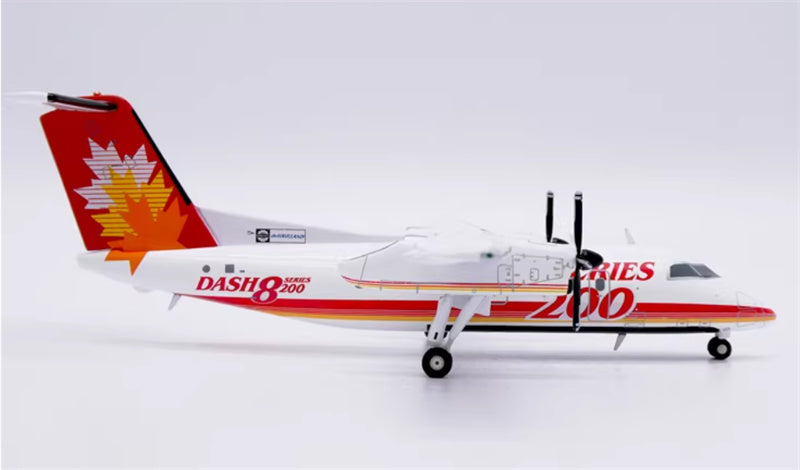JC Wings De Havilland Canada Dash 8 Q200 C-GGMP 1:200 Aircraft Model