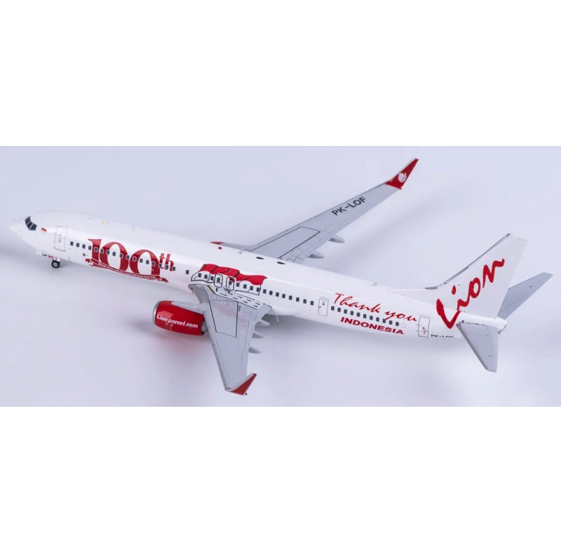 JC Wings 1:200 Lion Air Boeing 737-900ER PK-LOF  DIECAST Model