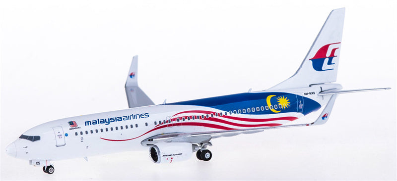 Phoenix Malaysia Airlines Boeing 737-800 9M-MXS 1:400 Diecast Model view 3