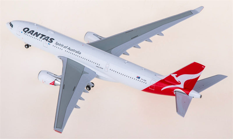 JC Wings 1:400 Qantas Airbus A330-200 VH-EBN Model