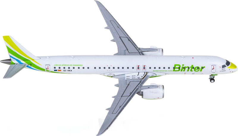 Geminijets 1:400 Binter Canarias Embraer ERJ-195-E2 EC-OEA Diecast Model view 1