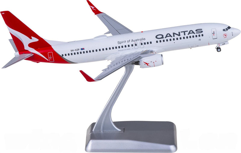 NG Models Qantas Boeing 737-800 VH-VZP 1:200 Aircraft Pre-built  Airliner Model Display
