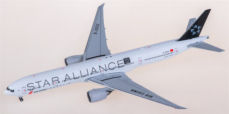 NG Models Air China Boeing 777-300ER B-2032 Star Alliance 1:400 Diecast Model view 1