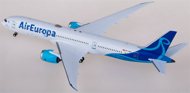 NG Models Air Europa Boeing 787-9 EC-NVY 1:400 Diecast Model view 4