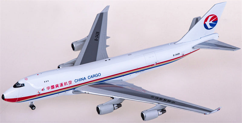 Phoenix China Cargo Airlines Boeing 747-400 B-2428 1:400 Diecast Model view 1
