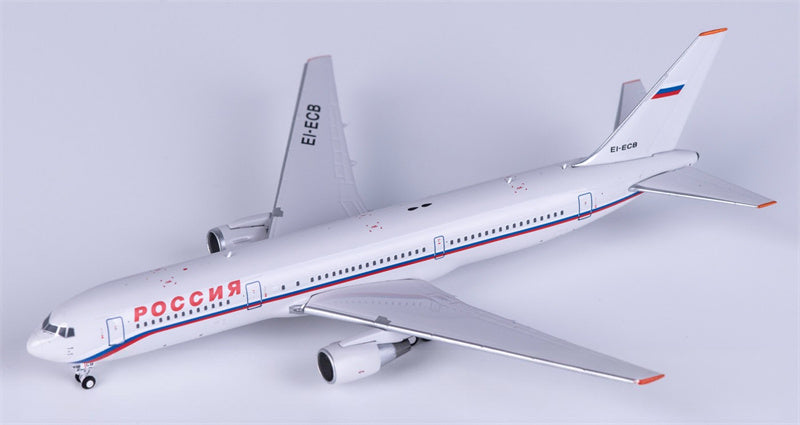 Z2MODEL Rossiya Boeing 767-300 EI-ECB 1:400 Diecast Model view 4