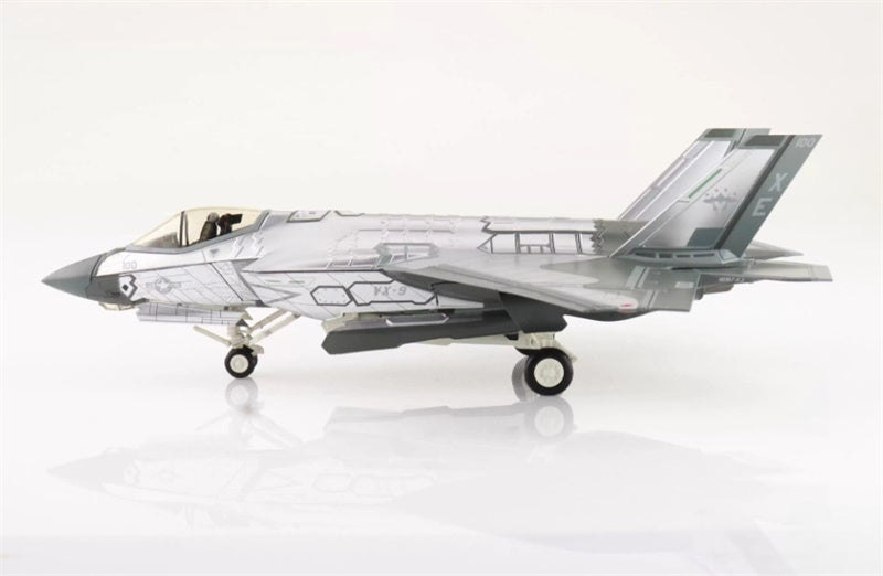 HOBBY MASTER F-35C Mirror Coating XE-100/168733 US Navy August 2022 1:72 Airplane Pre-built Model