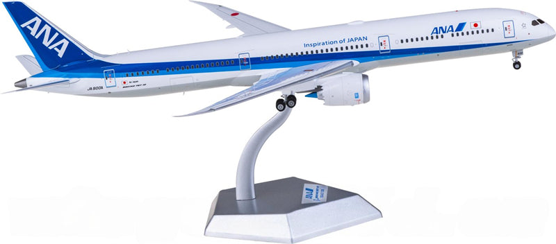 SQ Wings ANA Boeing 787-10 JA900A 1:200 Diecast Model view 1