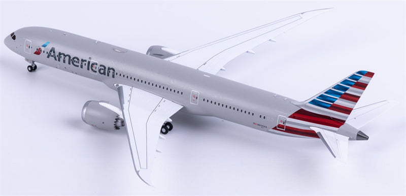 Geminijets 1:200 American Airlines Boeing 787-9 N836AA  Diecast Model