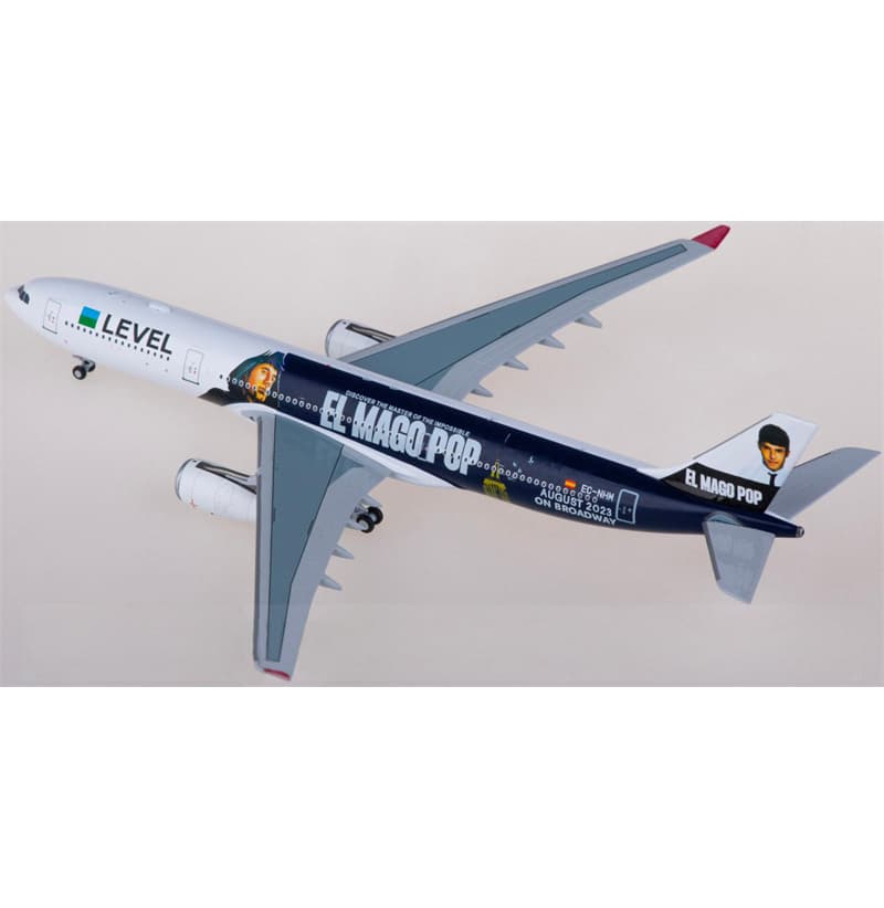 NG Models LEVEL Airbus A330-300 EC-NHM 1:400 Aircraft Pre-built  Airliner Model Display