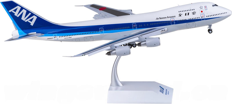 JC Wings ANA Boeing 747-100SR JA8157 Flaps Down 1:200 Diecast Model view 1
