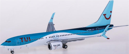 Geminijets TUI Airways Boeing 737-800 G-FDZU 1:400 Diecast Model view 1