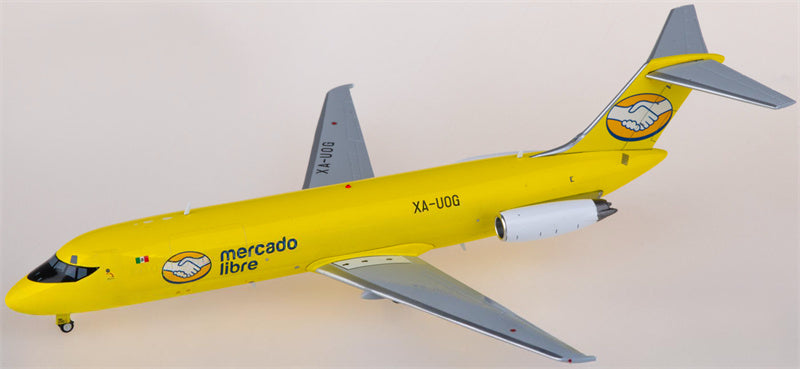 JC Wings Mercado Libre McDonnell Douglas DC-9-30F XA-UOG 1:200 Diecast Model view 1