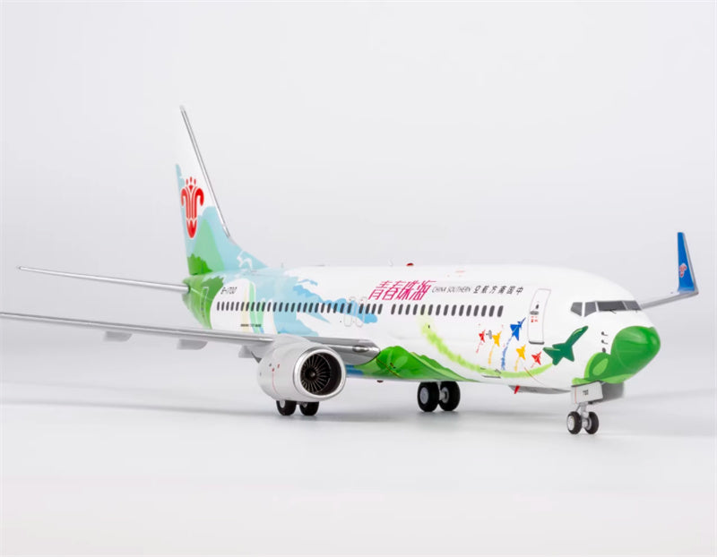 NG Models China Southern Boeing 737-800 B-1700 1:200 Aircraft Model