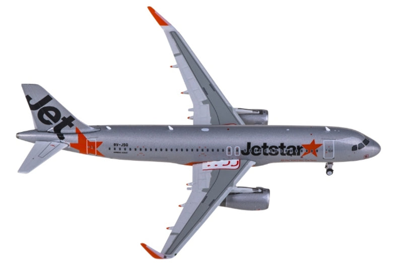 Phoenix 1:400 Jetstar Airbus A320 9V-JSQ Diecast Model view 4