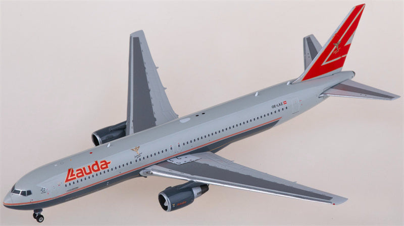 Phoenix Lauda Air Boeing 767-300ER OE-LAZ 1:400 Diecast Model view 3