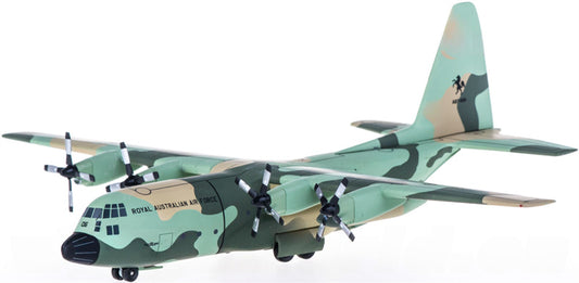 Hogan RAAF Lockheed C130H A97-006 1:200 Diecast Model view 1