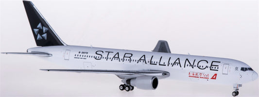 Phoenix Shanghai Airlines Boeing 767-300 B-2570 Star Alliance 1:400 Diecast Model view 1