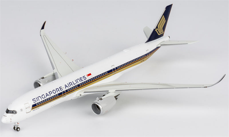 NG Models 1:400 Singapore Airlines Airbus A350-900 9V-SHE Diecast Model view 1