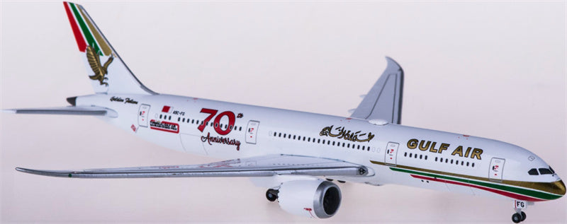 Herpa Gulf Air Boeing 787-9 Dreamliner A9C-FG 70th Anniversary 1:500 Diecast Model view 3