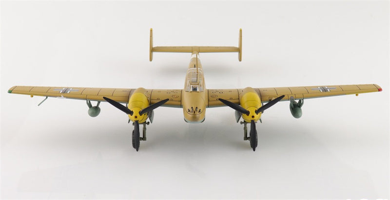 HOBBY MASTER Bf110E-2 Messerscmitt Luftwaffe 3U+AR 7./ZG 26 Italy 1941 (special weathered version) 1:72 Aircraft Pre-built Model